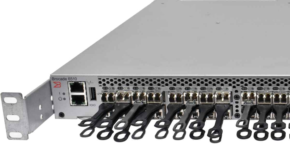Brocade 6510 XHD-6510-24-R 80-1005522-03 16G FC Switch 48 act. Ports +48 16G Mini GBICs Brocade 6510 XHD-6510-24-R 80-1005522-03 16G FC Switch 48 act. Ports +48 16G Mini GBICs