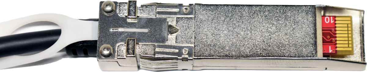 Amphenol FCI 10110818-2020LF 2m 30 AWG 10G SFP+ - SFP+ Datenkabel