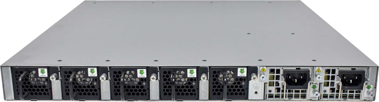 Extreme VDX 6740T XBR-VDX6740T-24-F 48-Port 10G RJ-45 Ethernet Switch 4x 40G QSFP+