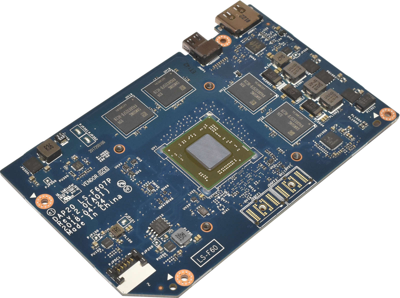 AMD-Radeon-Pro-WX4150-DAP20-LS-F607P-Grafikkarte-4-002.jpg AMD Radeon Pro WX4150 DAP20 LS-F607P Grafikkarte 4GB GDDR5 mDP HDMI für Precision 7730 M7730