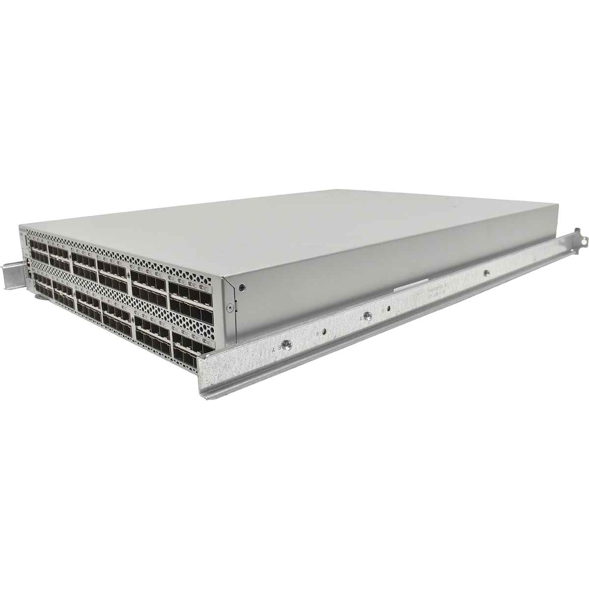 EMC Brocade DS-6520B 16G FC Switch EM-6520-48-16G-F 100-652-863-00 96 akt. Ports + Rail Kit EMC Brocade DS-6520B 16G FC Switch EM-6520-48-16G-F 100-652-863-00 96 akt. Ports + Rail Kit