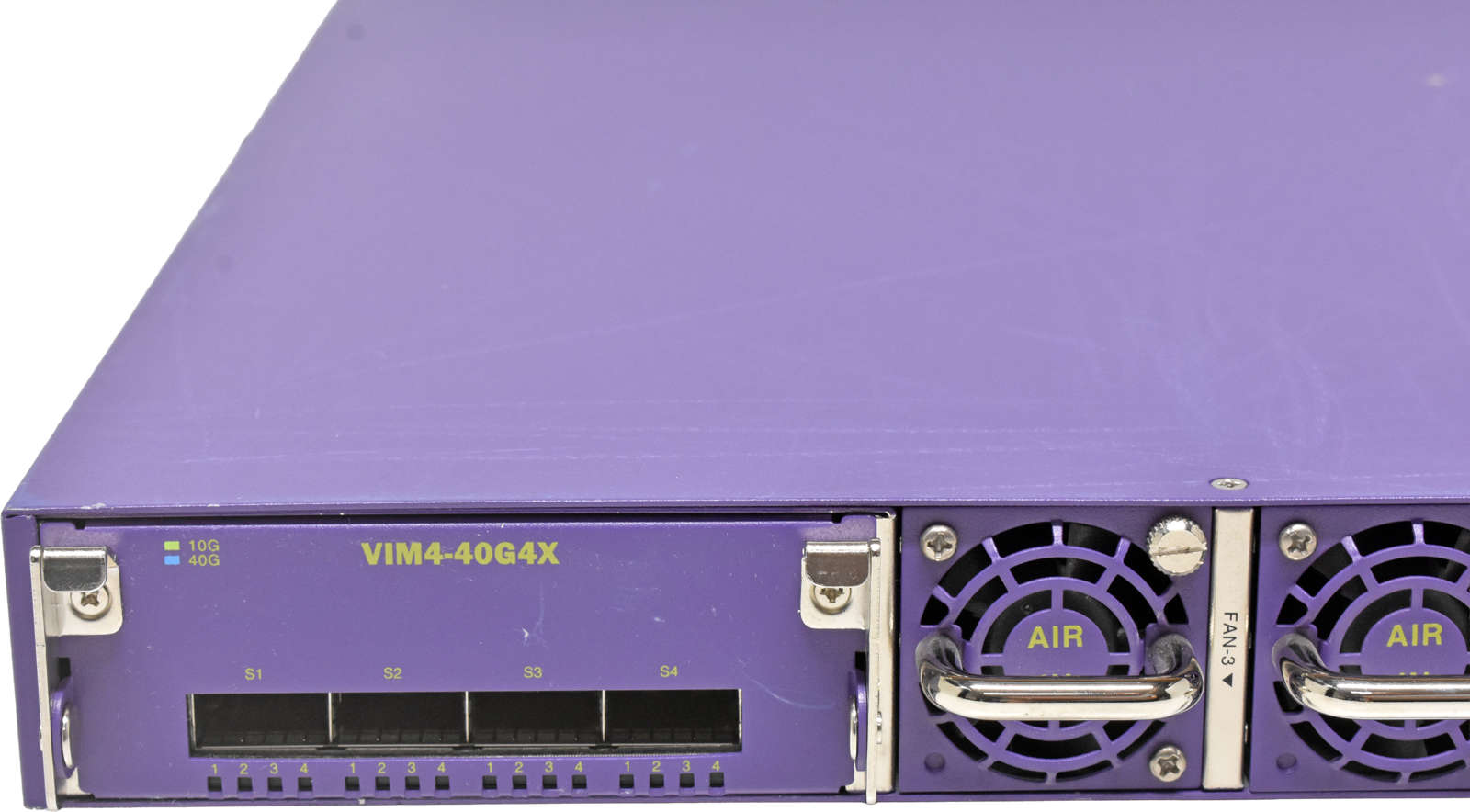 Extreme-Summit-X670V-48x-BF-17102-48-Port-SFP-10GE-004.jpg Extreme Summit X670V-48x-BF 17102 48-Port SFP+ 10GE Switch +VIM4 Module