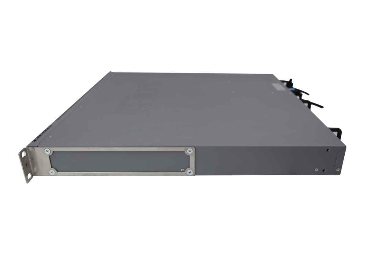 Juniper EX4300-24T 24-Port Stackable Gigabit Ethernet Switch 4x QSFP+ 2x 350W PSU Juniper EX4300-24T 24-Port Stackable Gigabit Ethernet Switch 4x QSFP+ 2x 350W PSU