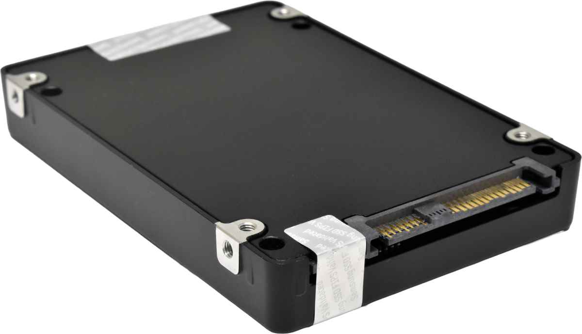 Samsung 3.84TB PM1633 MZ-ILS3T8A 2.5" 12G SAS SSD