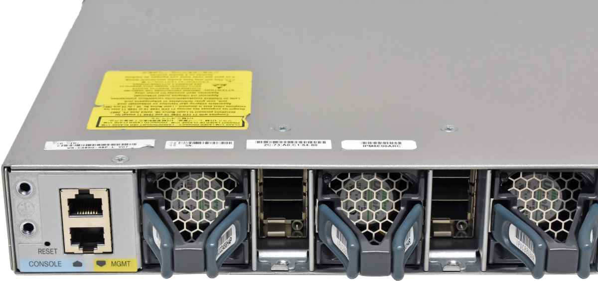 Cisco Catalyst WS-C3850-48P-L 48-Port PoE+ GE Switch + Module C3850-NM-4-1G 2x PSU Rack Ears