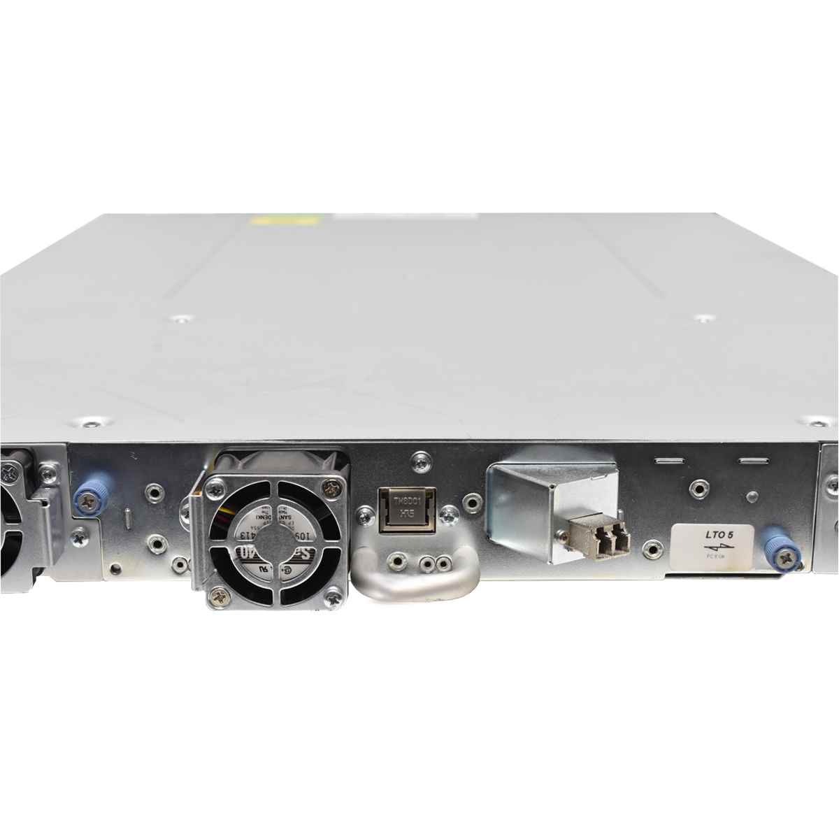 Fujitsu Eternus LT20 S2 355778473 8 Slots 1U 1HE Tape Library + LT S2 Drive LTO5 BRSL-0903-DC AQ293A#104 Fujitsu Eternus LT20 S2 355778473 8 Slots 1U 1HE Tape Library + LT S2 Drive LTO5 BRSL-0903-DC AQ293A#104