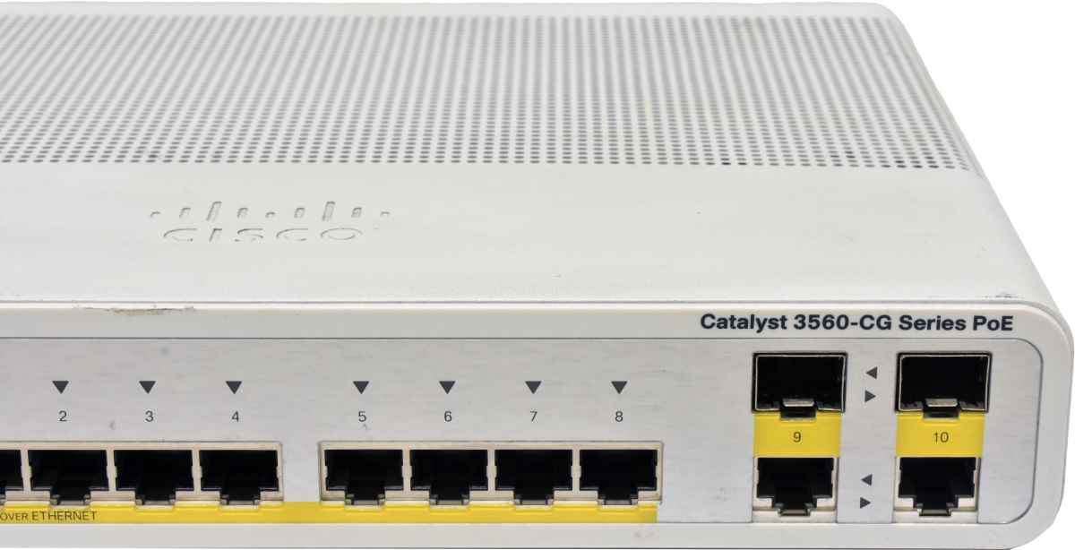 Cisco Catalyst WS-C3560CG-8PC-S 8-Port PoE+ Gigabit Ethernet Switch 2x SFP