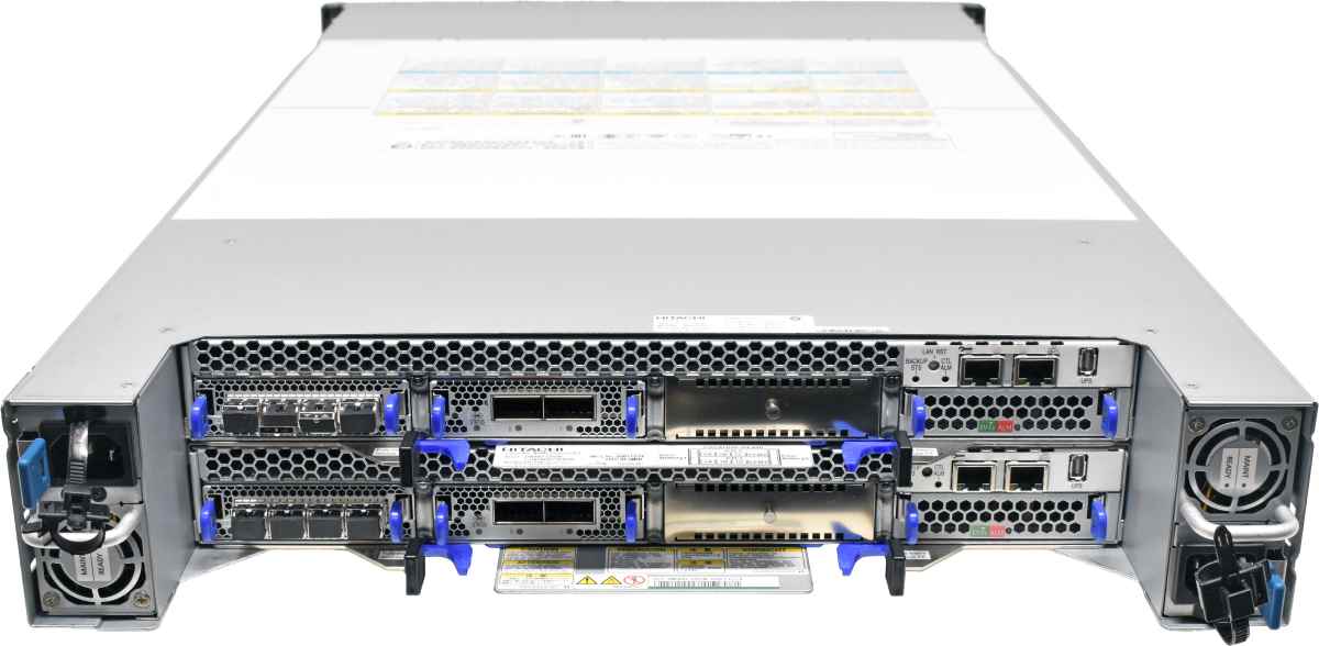 Hitachi Storage E590 4x Bronze 3204 CPU 768GB RAM PC4 24x SFF 2,5 2x I/O 3293417-A 2x 3293225-A 2x 3293221-A