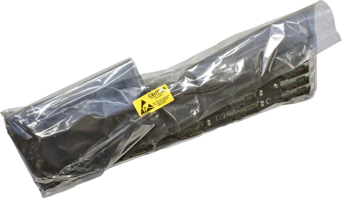 Dell PowerEdge VRTX Backplane 0V38K3 25-Bay 2.5" SAS SFF NEW NEU