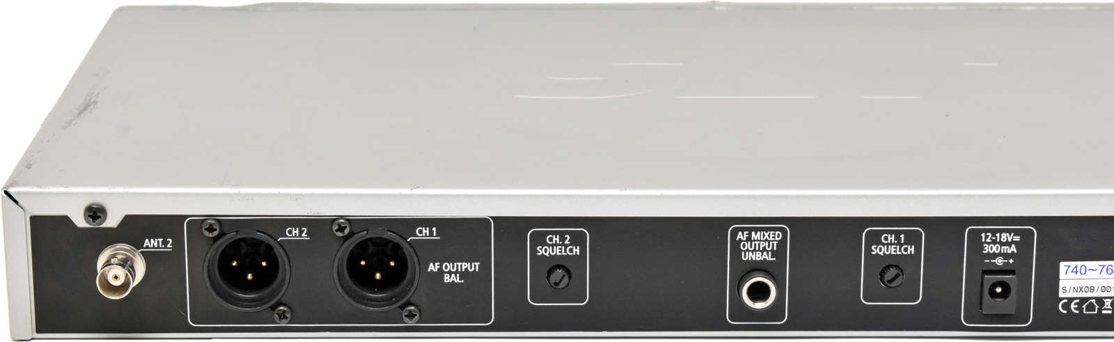 JTS US-902D UHF Dual Channel PLL Diversity Receiver