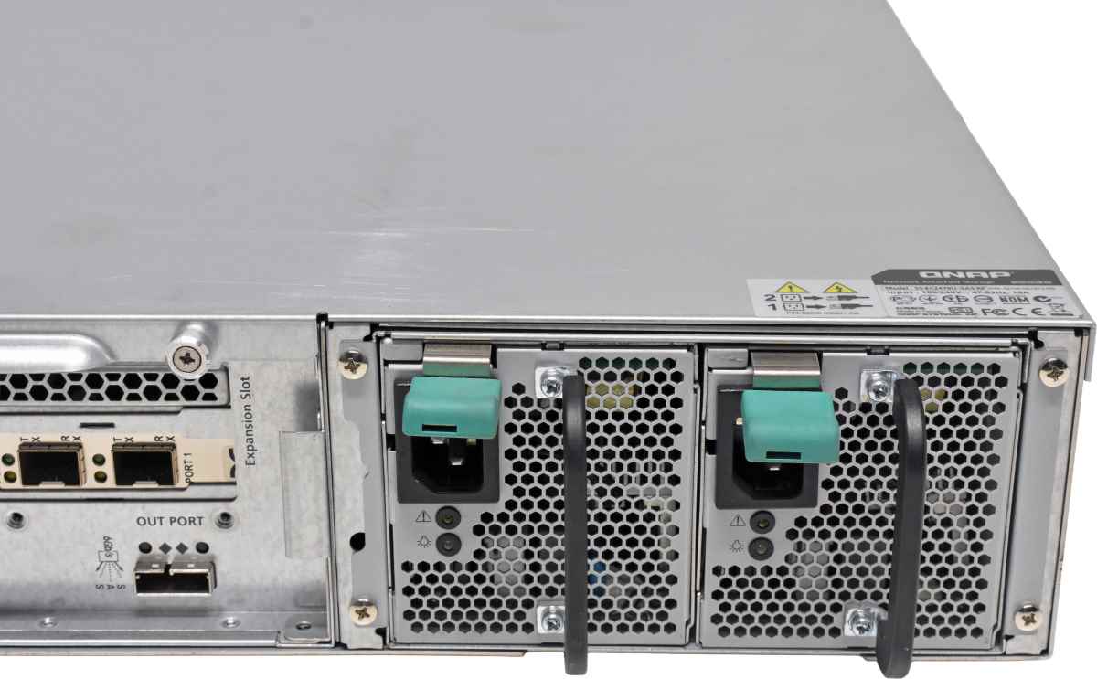 QNAP SS-EC2479U-SAS-RP 24-Bay SAS/SATA NAS Server Xeon E3-1245 v2 3.4 GHz 32GB RAM +NIC +GBICs +Caddys