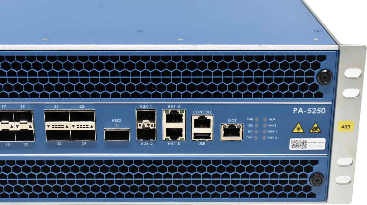 Paloalto PA-5250 750-000131-00A 16-Port SFP+ 10GE Firewall 4x 10G RJ-45 4x 40G/100G SFP28 +SSDs +HDDs +Mini GBICs