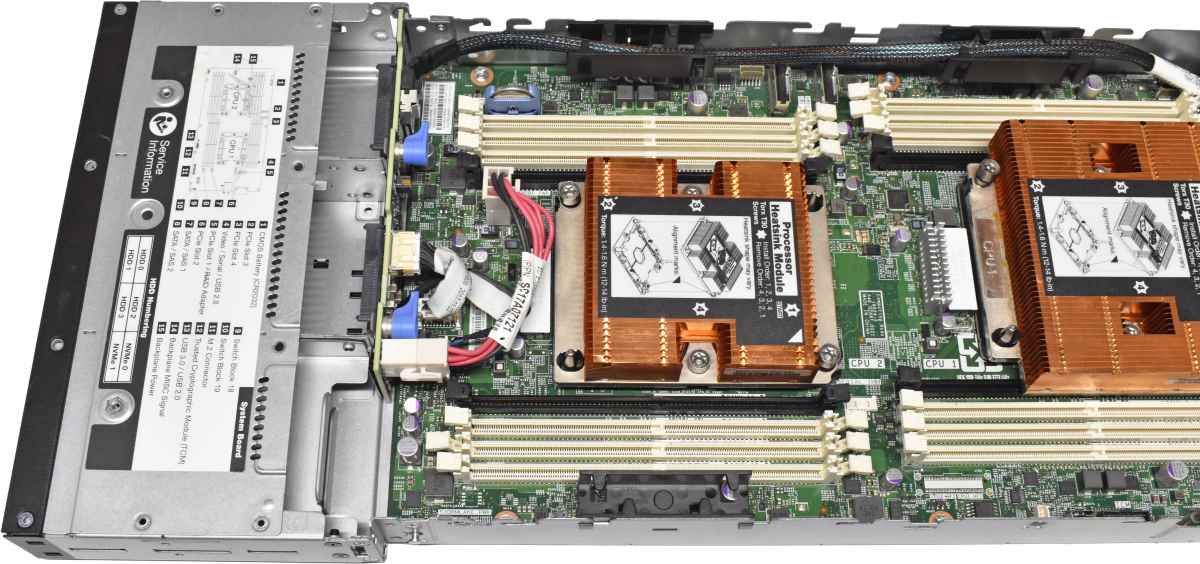 Lenovo SD530 Node Server no CPU no PC4 2x Heatsink RAID 530-8i 4x SFF