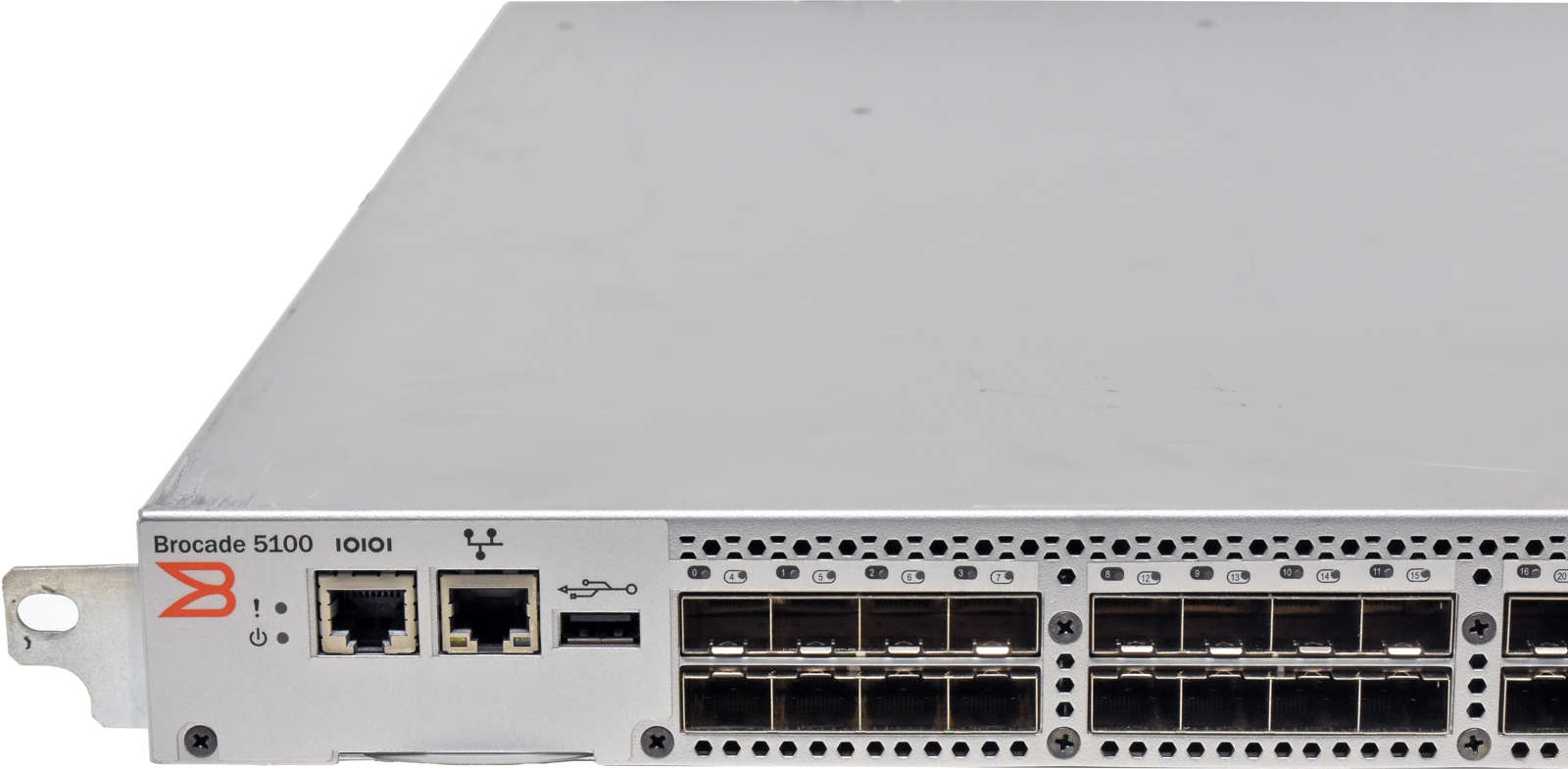 Brocade-5100-NA-5120-0008-80-1001589-FC-Switch-24-003.jpg Brocade 5100 NA-5120-0008 80-1001589 FC Switch 24 akt. Ports