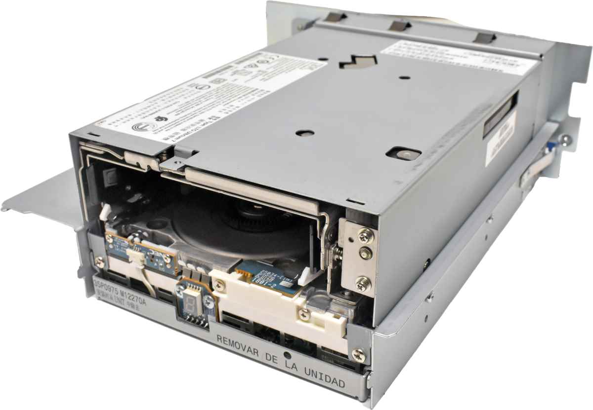 IBM LTO Ultrium 7 8G FC Tape Drive 00VJ952 01PL476 38L7172 +Caddy +GBICs IBM LTO Ultrium 7 8G FC Tape Drive 00VJ952 01PL476 38L7172 +Caddy +GBICs