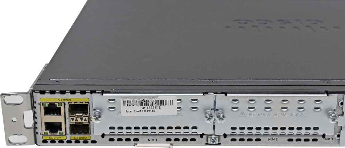 Cisco 4300 Series ISR4331/K9 GE Integrated Services Router +Rack Ears Cisco 4300 Series ISR4331/K9 GE Integrated Services Router +Rack Ears no Front Bezel