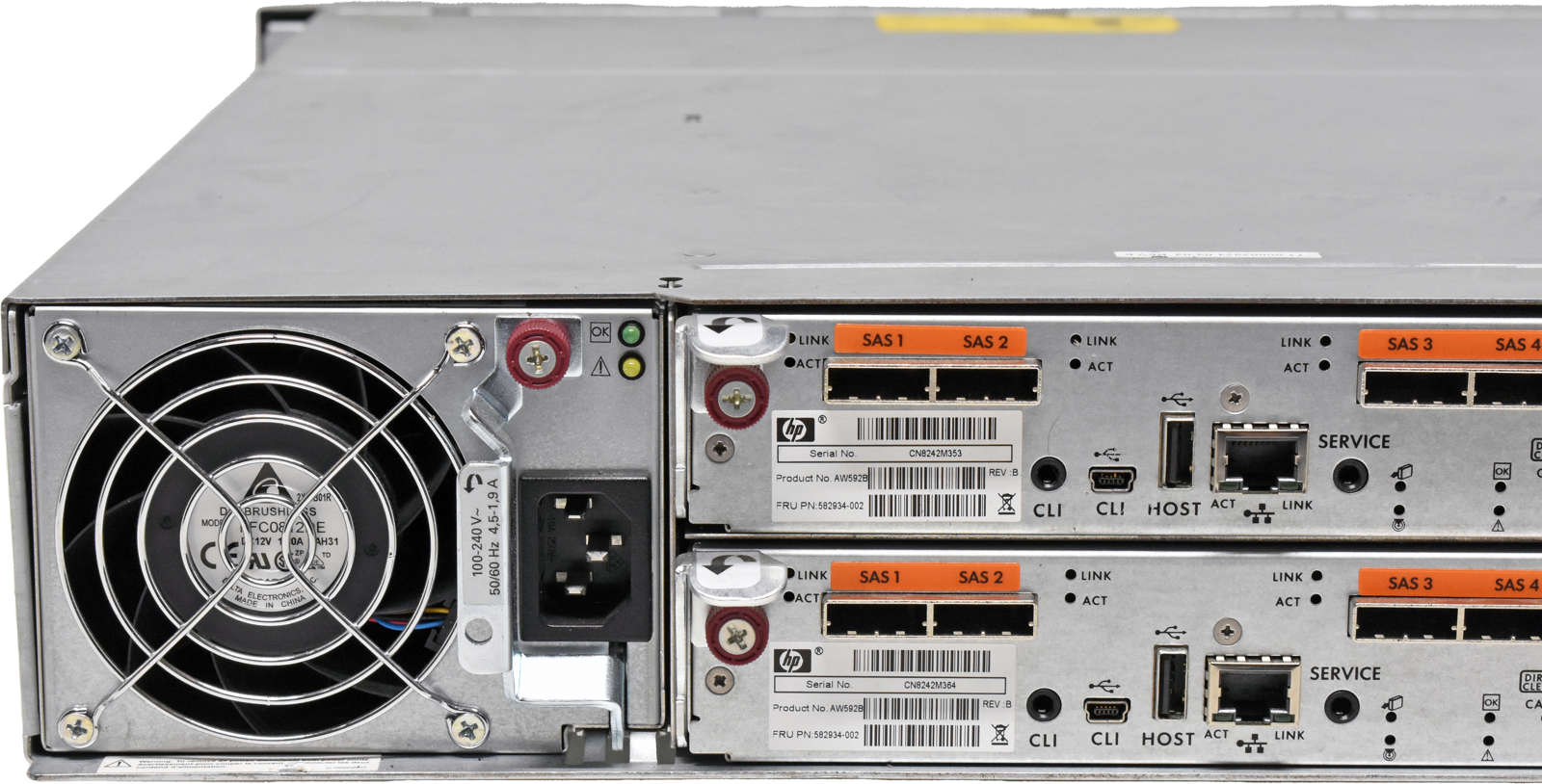 HP-StorageWorks-P2000-AW594B-2x-Controller-AW592B-004.jpg HP StorageWorks P2000 AW594B 2x Controller AW592B 24x SFF Bay 2x PSU no HDDs
