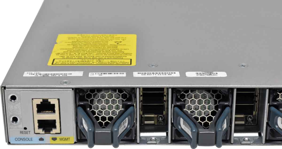 Cisco Catalyst WS-C3850-48U-S 48-Port UPoE GE Switch + Module C3850-NM-4-1G 1x PSU Rack Ears Cisco Catalyst WS-C3850-48U-S 48-Port UPoE GE Switch + Module C3850-NM-4-1G 1x PSU Rack Ears