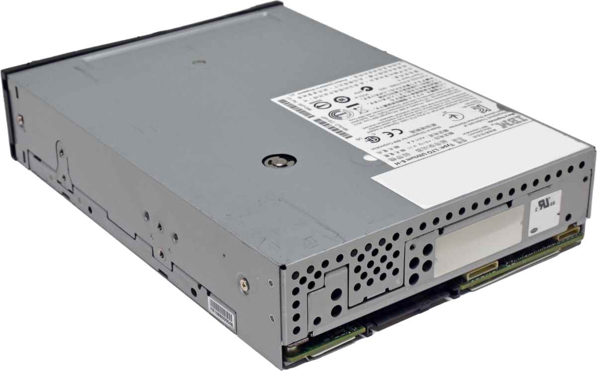 IBM Qantum LTO Ultrium 6-H LTO-6 12X5253 12X5251 9-03572-01 2,5/6,25 TB SAS 6G Tape Drive IBM Qantum LTO Ultrium 6-H LTO-6 12X5253 12X5251 9-03572-01 2,5/6,25 TB SAS 6G Tape Drive