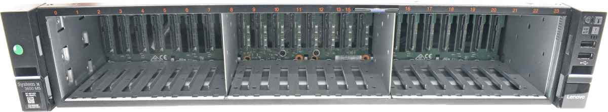 Lenovo System x3650 M5 Server Barebone 2x M5210 12G 24x SFF 2,5 No CPU & RAM
