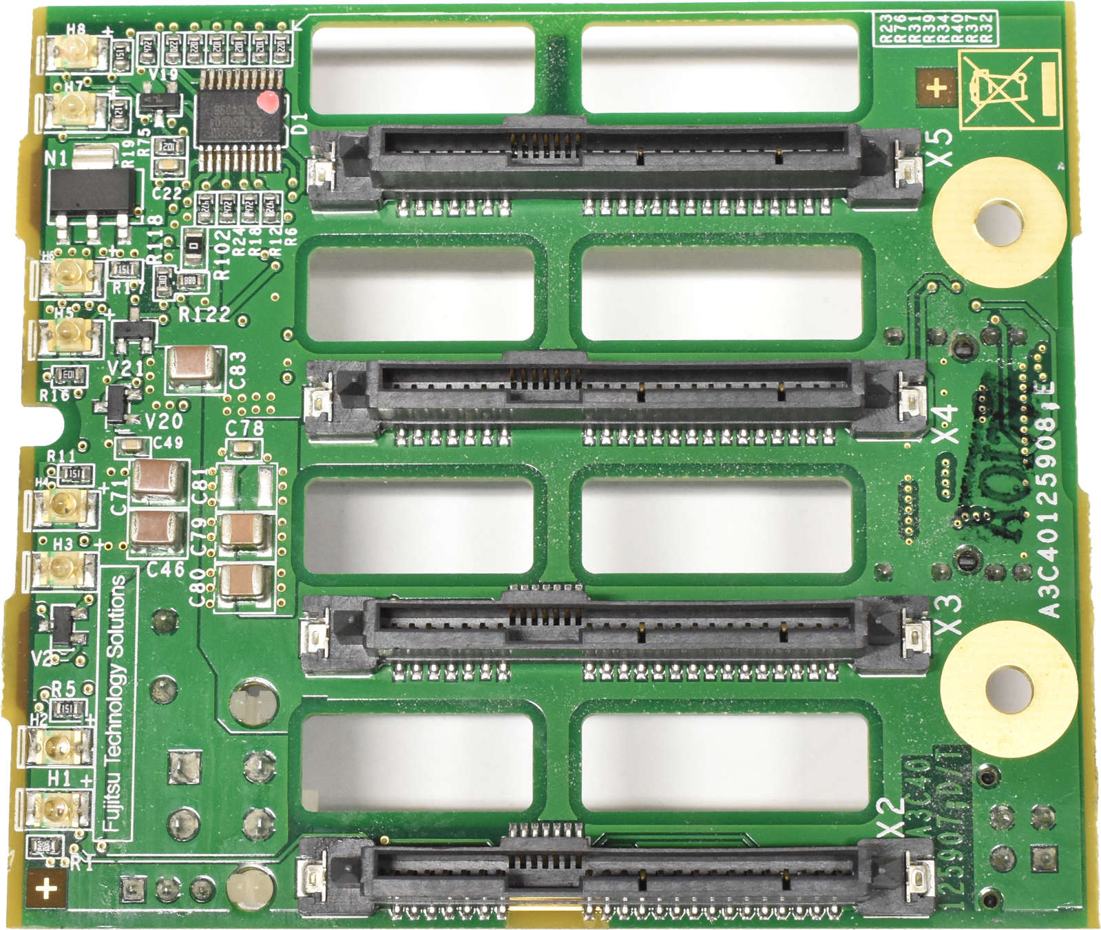 Fujitsu-A3C40125908-4-x2-5-SAS-Backplane-Primergy-004.jpg Fujitsu A3C40125908 4 x2.5" SAS Backplane Primergy RX 3000 S7 S8