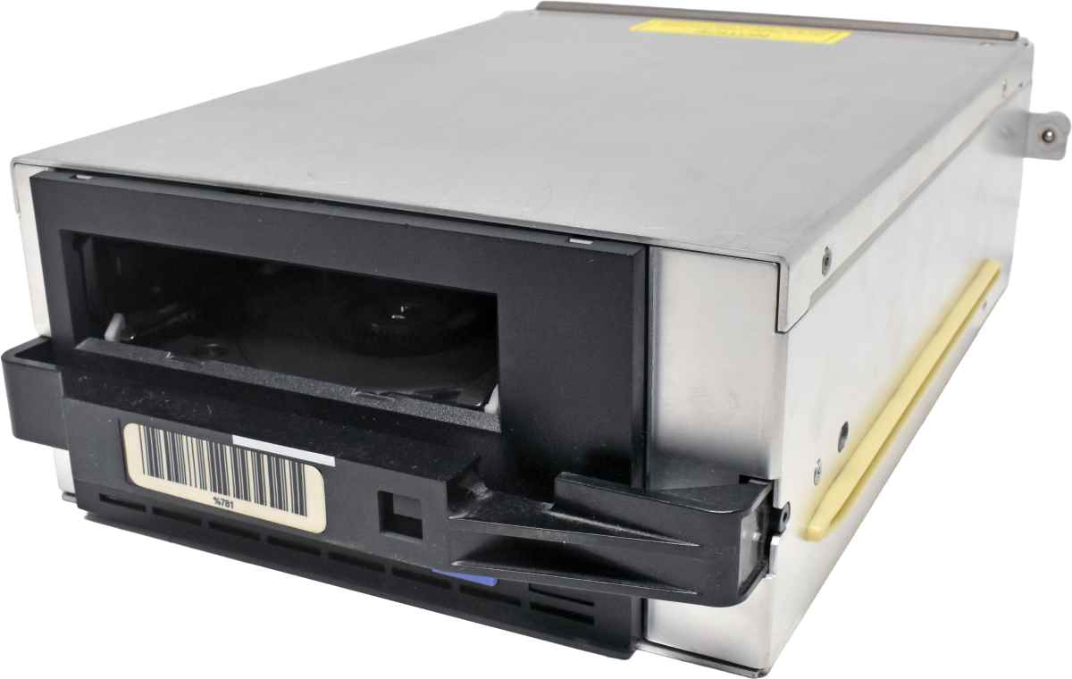 Quantum 8-00486-01 9-01480-01 DRV ASM IBM LTO-4 UDS3 FC 4G Tape Drive Quantum 8-00504-01 DRV ASM LTO-4 UDS3 FC 4G Tape Drive