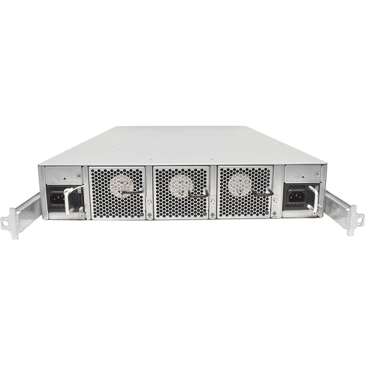 EMC-Brocade-DS-6520B-16G-FC-Switch-EM-6520-48-16G-004.jpg EMC Brocade DS-6520B 16G FC Switch EM-6520-48-16G-F 100-652-863-00 96 akt. Ports + Rail Kit