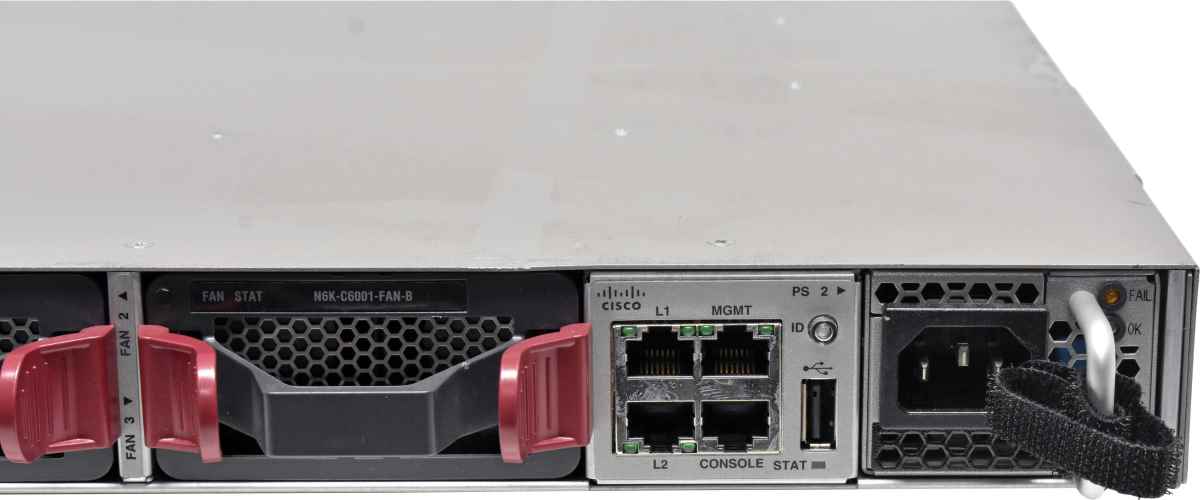 Cisco Nexus N5K-C5672UP 48-Port 10G SFP+ Switch 16-Port Unified + 6 Ports 40G QSFP+ red FANs Cisco Nexus bent housing N5K-C5672UP 48-Port 10G SFP+ Switch 16-Port Unified + 6 Ports 40G QSFP+ red FANs
