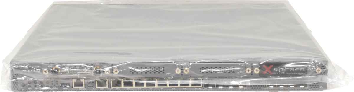 Juniper SRX340-SYS-JB 8-Port RJ-45 GE 8-Port SFP GE Rack Ears + SRX-MP-LTE-AE OVP