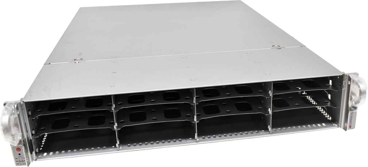 Supermicro CSE826 EPYC 7302P 16C 3GHz H11SSL-NC Board 64GB RAM 12x 3,5Zoll Bay Supermicro CSE826 EPYC 7302P 16C 3GHz H11SSL-C Board 64GB RAM 12x 3,5Zoll Bay