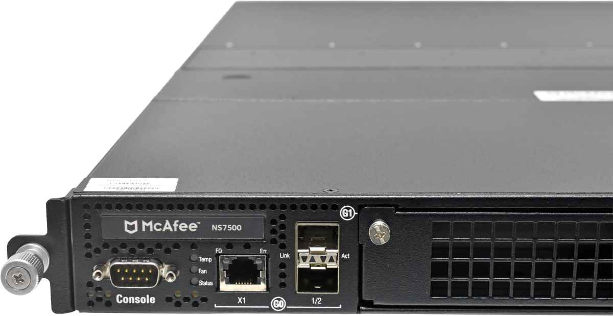 McAfee IPS-NS7500 600-1729-00 8-Port GE RJ-45 Network Security Platform 2x SFP+ NEW NEU McAfee IPS-NS7500 600-1729-00 8-Port GE RJ-45 Network Security Platform 2x SFP+ NEW NEU