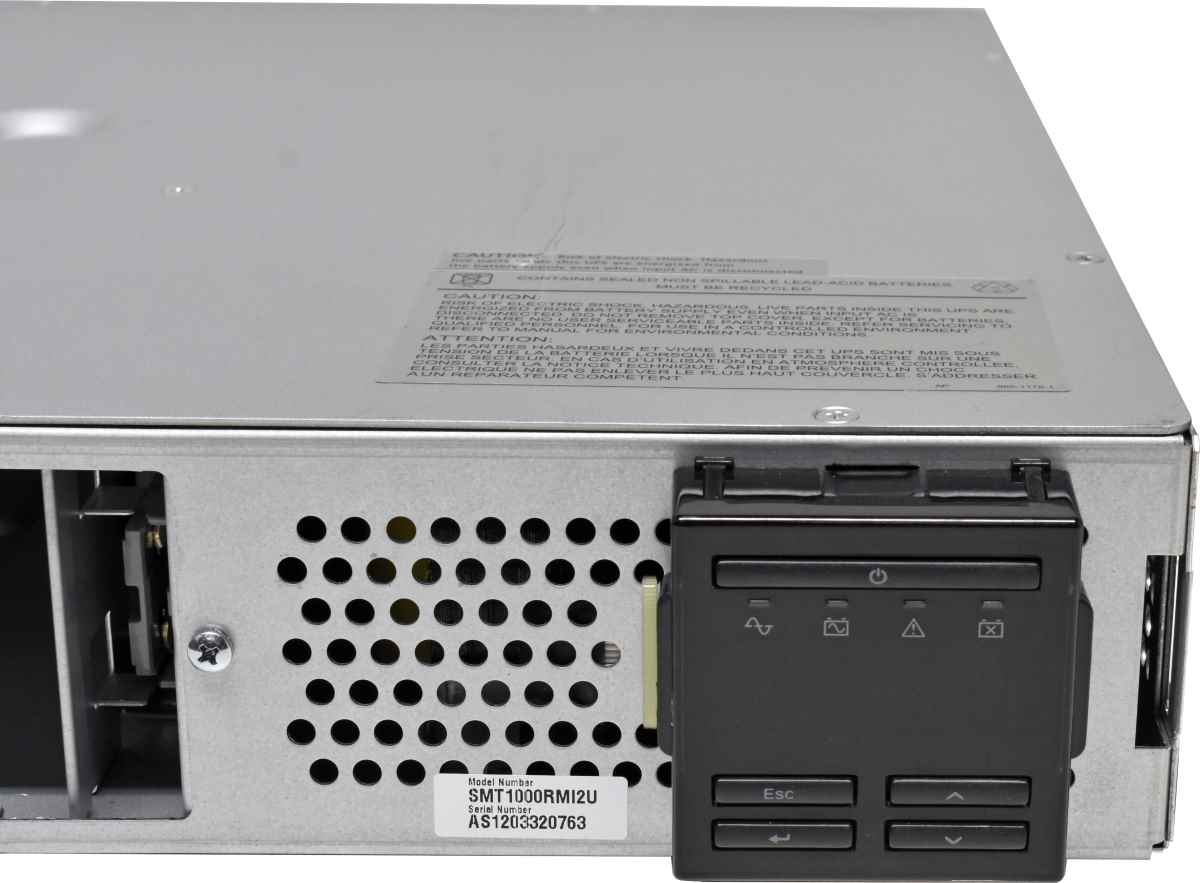 APC Smart UPS SMT1000RMI2U 1000VA 2HE USV +NIC AP9630 no Batteries no Front Bezel APC Smart UPS SMT1000RMI2U 1000VA 2HE USV +NIC AP9630 no Batteries no Front Bezel