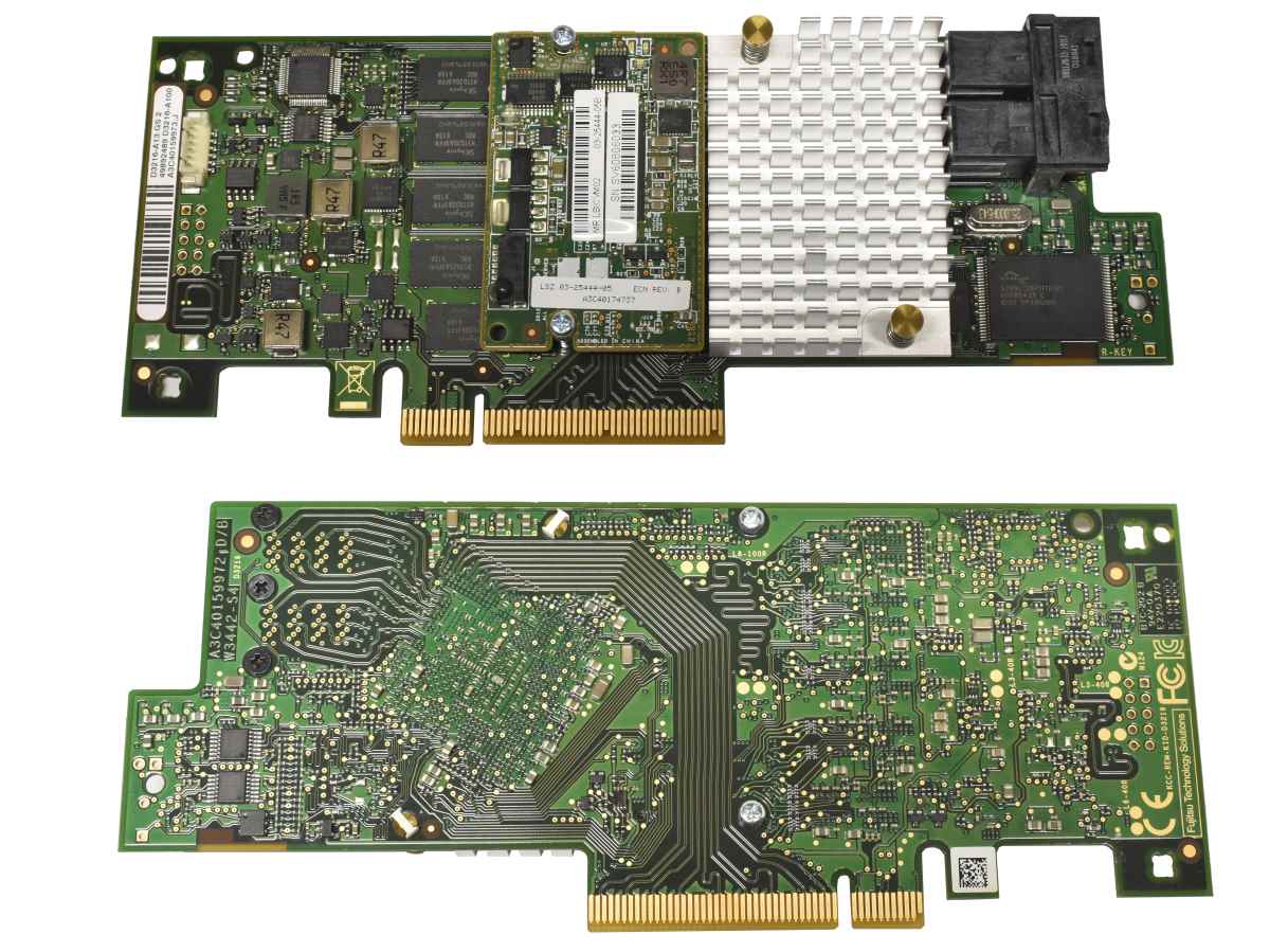 Fujitsu D3216-A13 GS2 LSI MR 9361-8i 12Gb PCle x8 RAID Controller + MR LSICVM02 + 2x SAS Kabel ohne Bracket