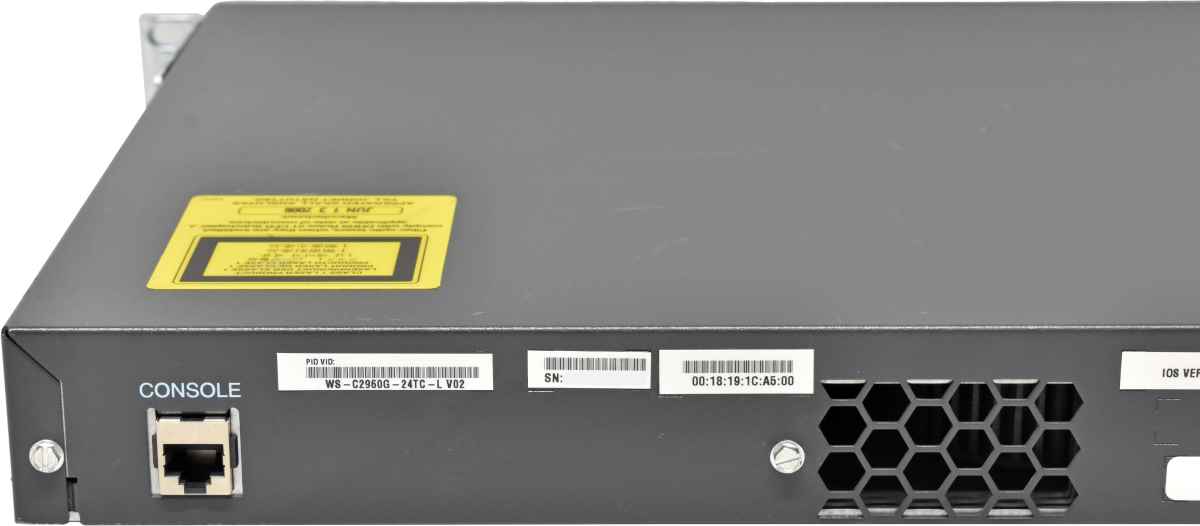 Cisco Catalyst WS-C2960G-24TC-L 24-Port RJ-45 GE Switch 4x Combo-Port Cisco Catalyst WS-C2960G-24TC-L 24-Port RJ-45 GE Switch 4x Combo-Port