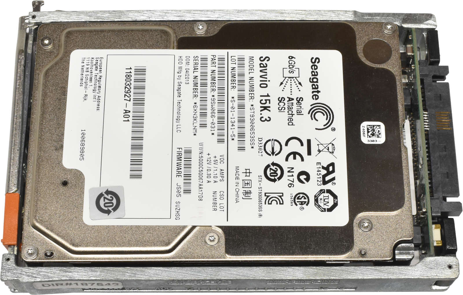 Seagate-300GB-2-5-15K-6Gb-s-SAS-HDD-Festplatte-ST9-004.jpg Seagate 300GB 2,5" 15K 6Gb/s SAS HDD Festplatte ST9300653SS 118032927-A01 + Rahmen 005050604