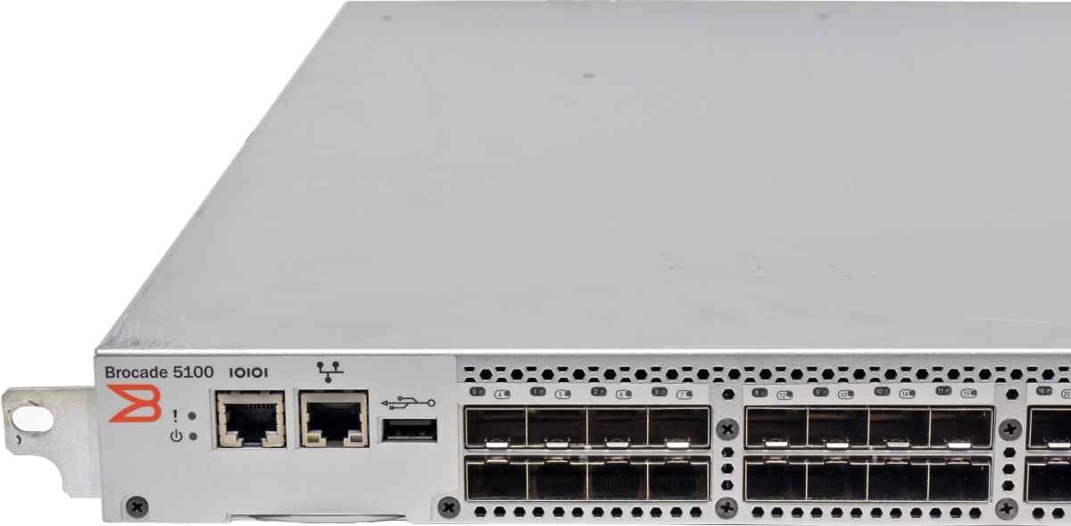 Brocade 5100 NA-5120-0008 80-1001589 FC Switch 24 akt. Ports Brocade 5100 NA-5120-0008 80-1001589 FC Switch 24 akt. Ports