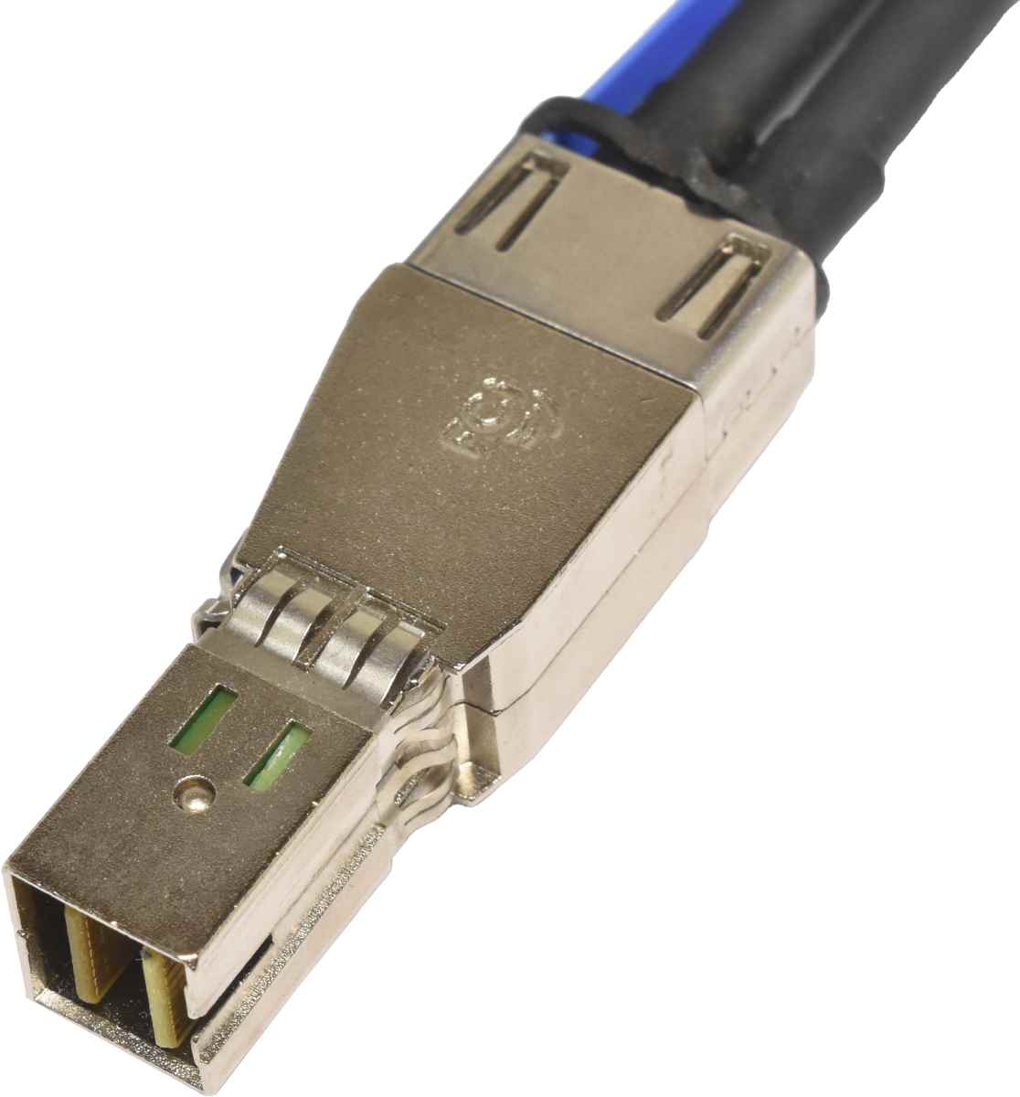 Fujitsu External Mini SAS Kabel SFF-8644 / SFF-8644 1.1m CA72314-1001 10123781-2011LF Fujitsu External 12G MiniSAS HD Data Cable SFF-8644 - SFF-8644 1.1m CA72315-1101 10601895926