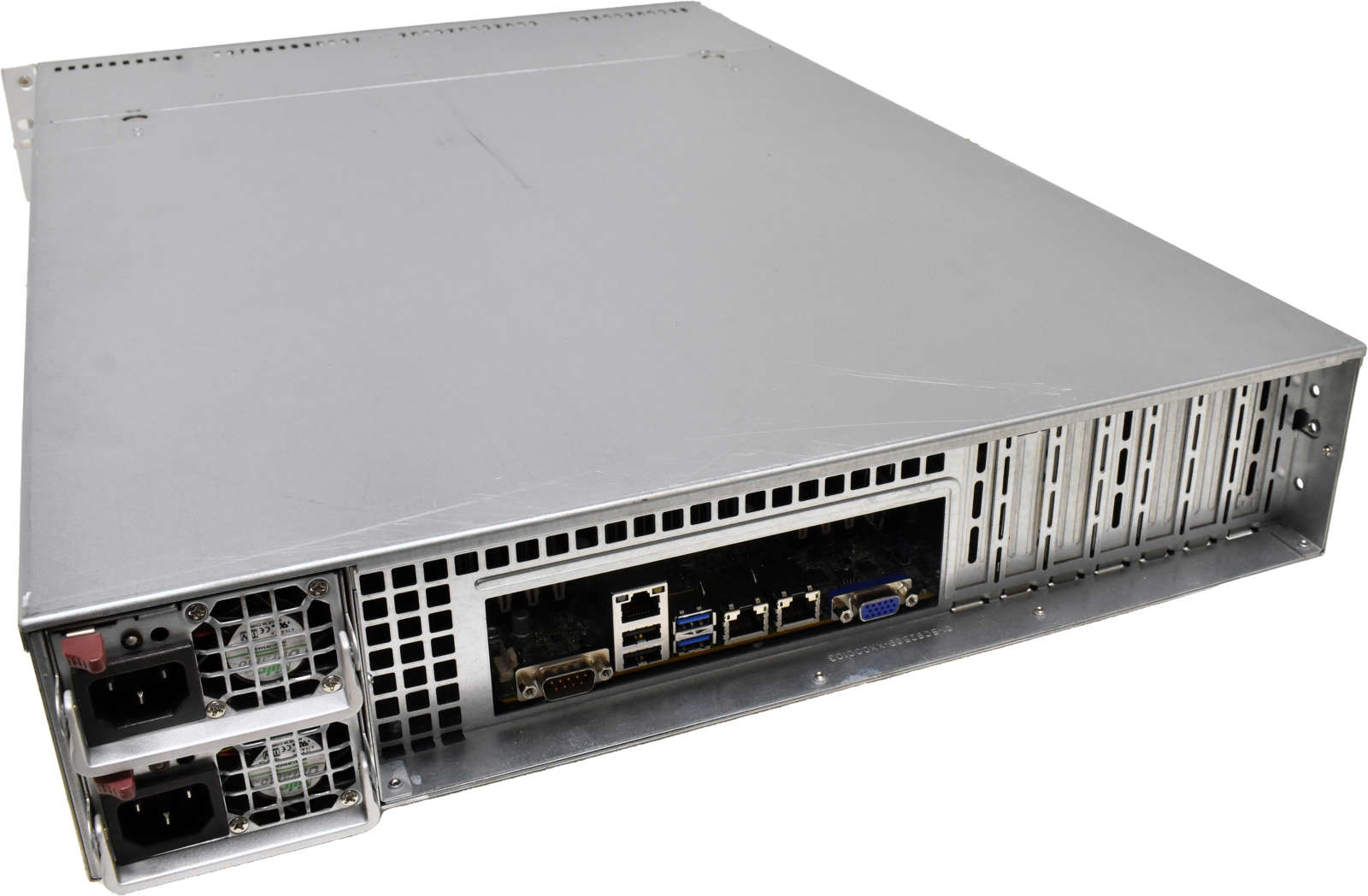 Supermicro CSE826 E5-1650 V3 6C 3,5GHz X10SRL-F Board 64GB RAM 8xLFF 2xPERC H310
