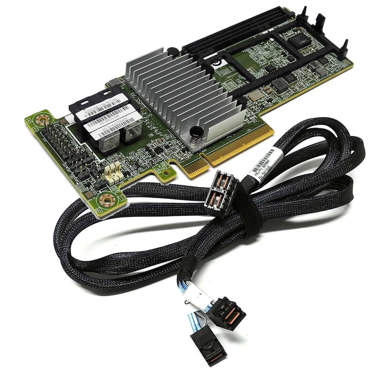 IBM-ServeRAID-M5210-12Gb-RAID-Controller-46C9111-D-001.jpg IBM ServeRAID M5210 12Gb RAID Controller 46C9111 +Dual 12G miniSAS Kabel