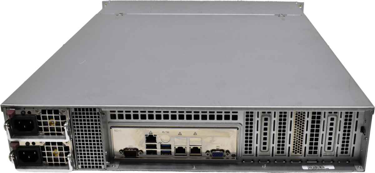 Supermicro CSE826 EPYC 7302P 16C 3GHz H11SSL-NC Board 64GB RAM 12x 3,5Zoll Bay Supermicro CSE826 EPYC 7302P 16C 3GHz H11SSL-C Board 64GB RAM 12x 3,5Zoll Bay
