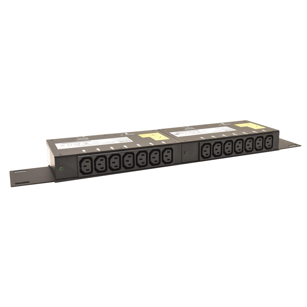 2 x IBM PDU 9306-RTP 39Y8914 39Y8907 mit Verbindungsblech 7x C13 1x C20 2 x IBM PDU 9306-RTP 39Y8914 39Y8907 mit Verbindungsblech 7x C13 1x C20