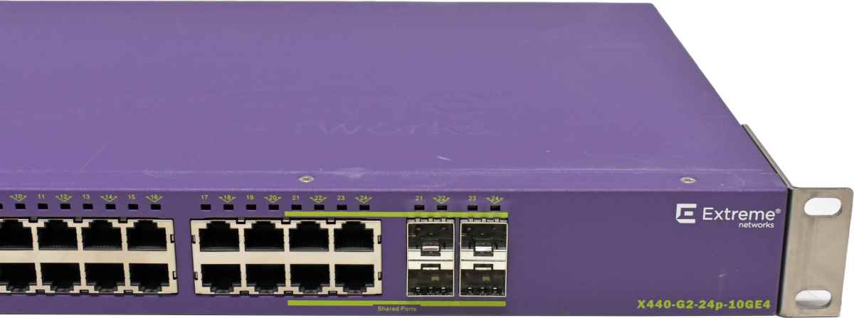 Extreme Summit X440-G2-24p-10GE4 24-Port PoE+ GE Switch 4+4 SFP/SFP+ Rack Ears