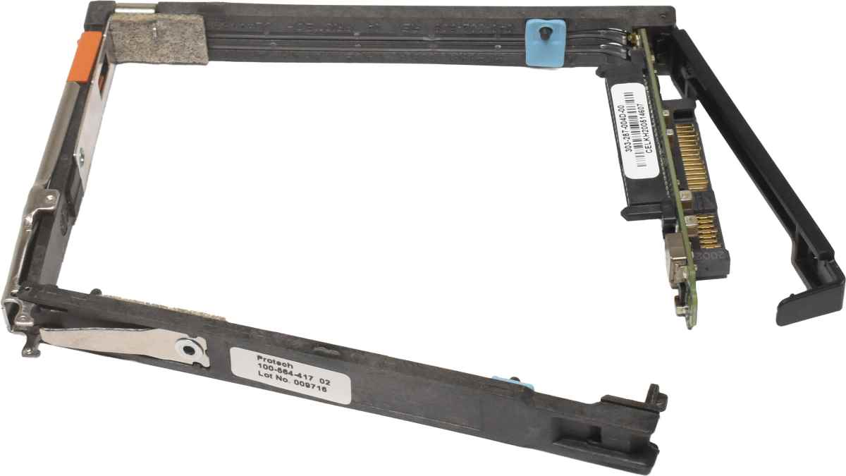 EMC 100-564-417 2.5" 7.68TB HDD Caddy mit SAS/SATA Interposer 303-287-004D-00 EMC VNX