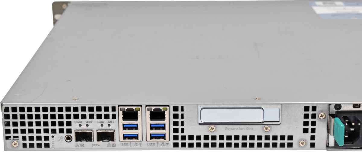 QNAP TS-431XU-RP 4-Bay NAS Storage Quad-Core 1.7 GHz  2GB RAM 2 x 10G SFP+ no HDDs