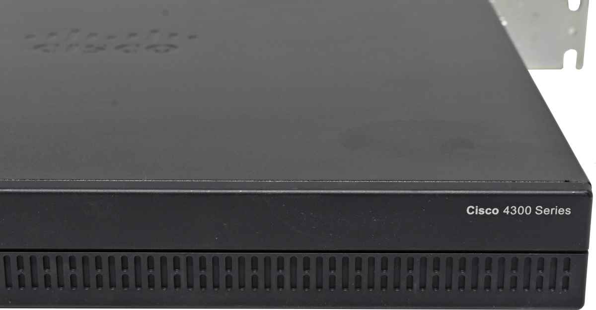 Cisco 4300 Series ISR4321/K9 GE Integrated Services Router +WAN NIM-1GE-CU-SFP no AC Adapter Rack Ears