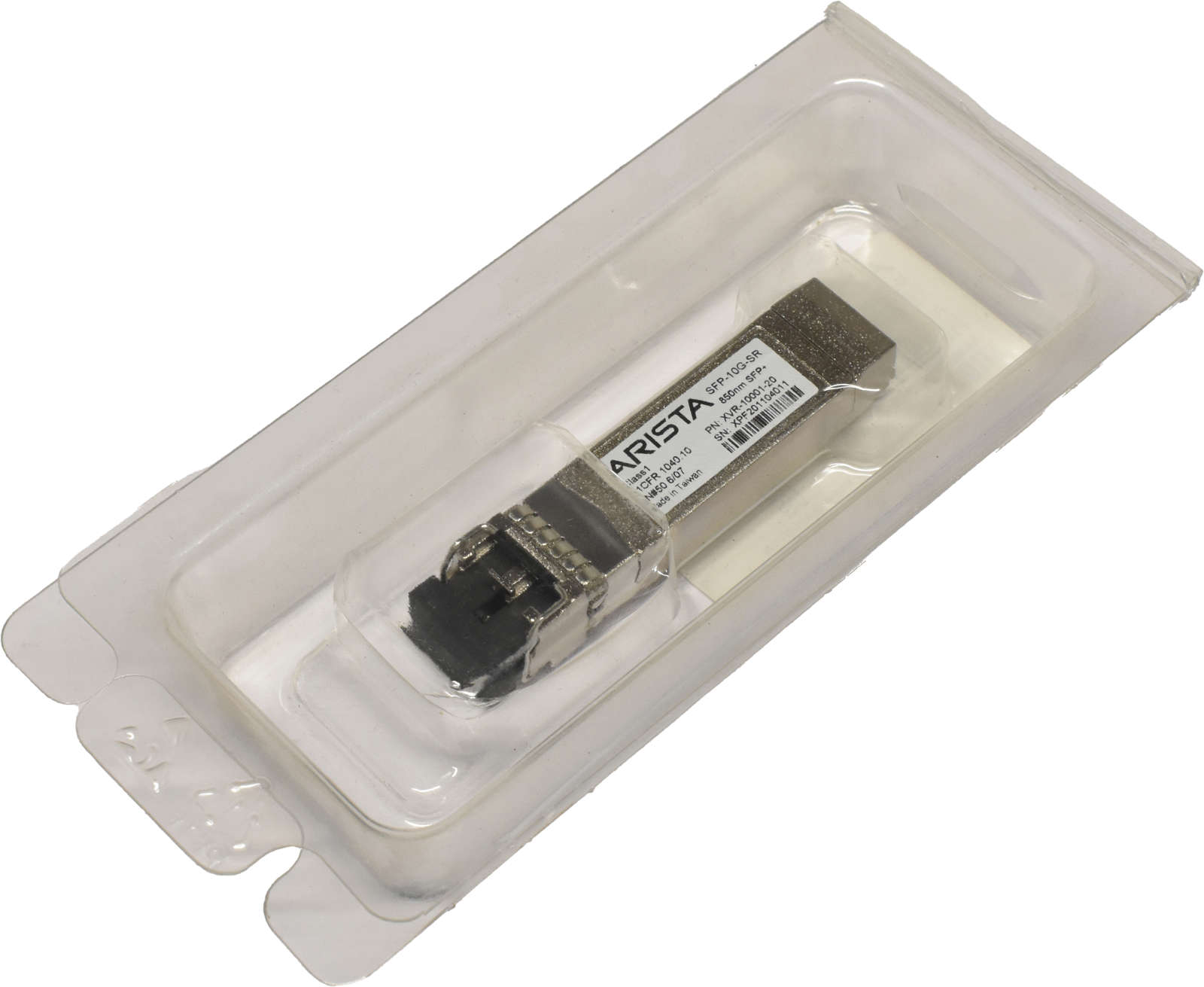 Arista-Original-GBIC-SFP-10G-SR-10Gbps-SFP-850nm-4-004.jpg Arista Original GBIC SFP-10G-SR 10Gbps SFP+ 850nm 400m XVR-10001-20 Rev: B0 Neu