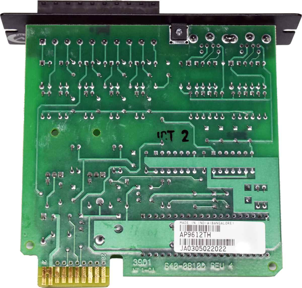 APC AP9612TH Environmental Management Card 640-0810D Rev 4 APC AP9612TH Environmental Management Card 640-0810D Rev 4