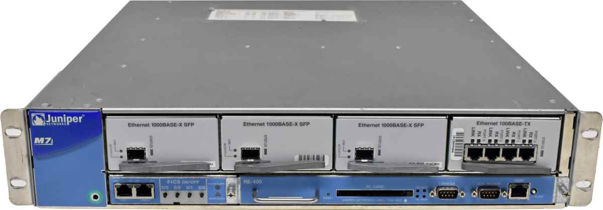 Juniper M7i +Module RE-400 +Module Ethernet 100Base-TX 3x Module Ethernet 1000Base-X SFP