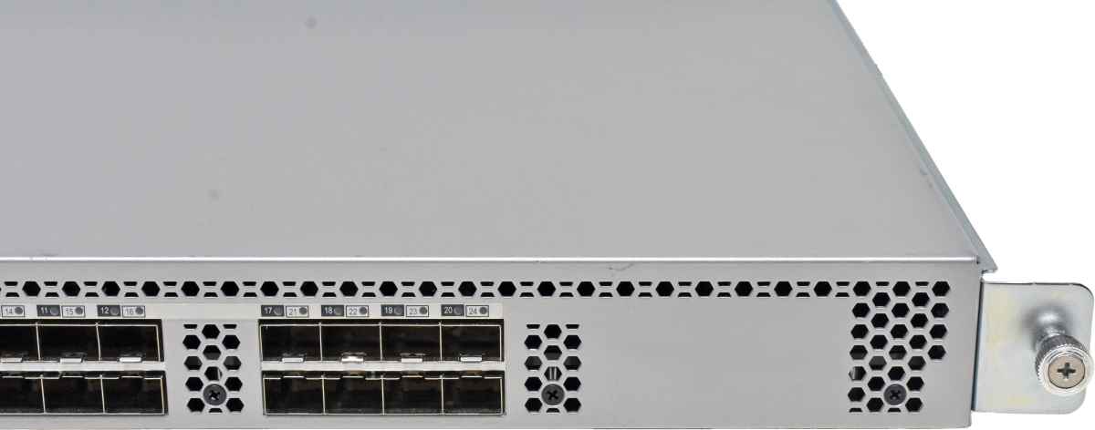 Brocade VDX 6720 BR-VDX6720-16-R 80-1004567-06 24-Port SFP+ 10G FCoE Switch Rack Ears 24 Ports open