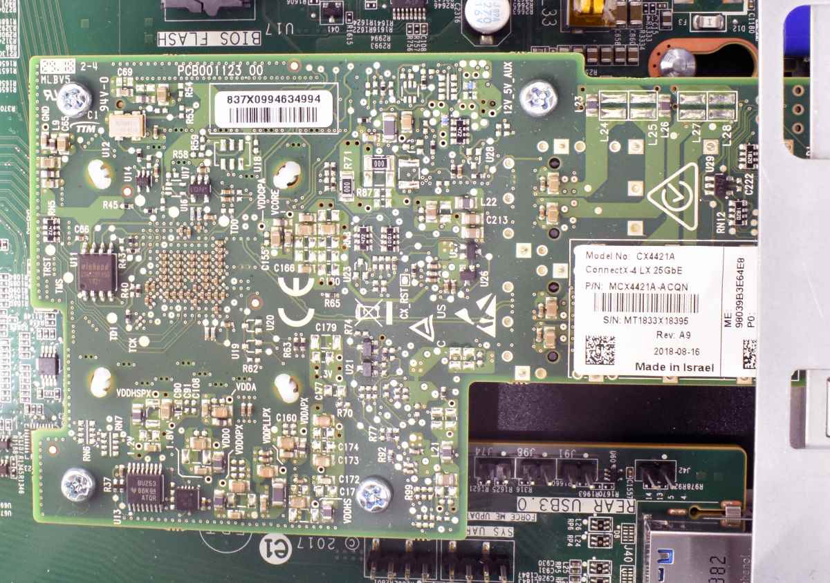 Aliserver Foxconn R2-1219R-TH Thor04-2U 2x LGA-3647 2x 25Gbe 2x SFP+ 2x Kühler  2 Port NVMe Card ohne Backplane